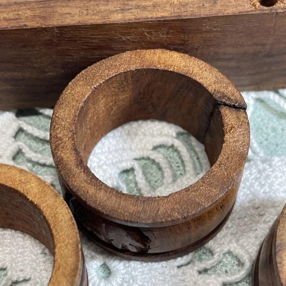 Vintage JCS Co Hand Carved Wooden Elephant Napkin Rings Set of 6 Box